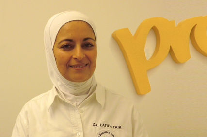 Zahnärztin Latifa Taik